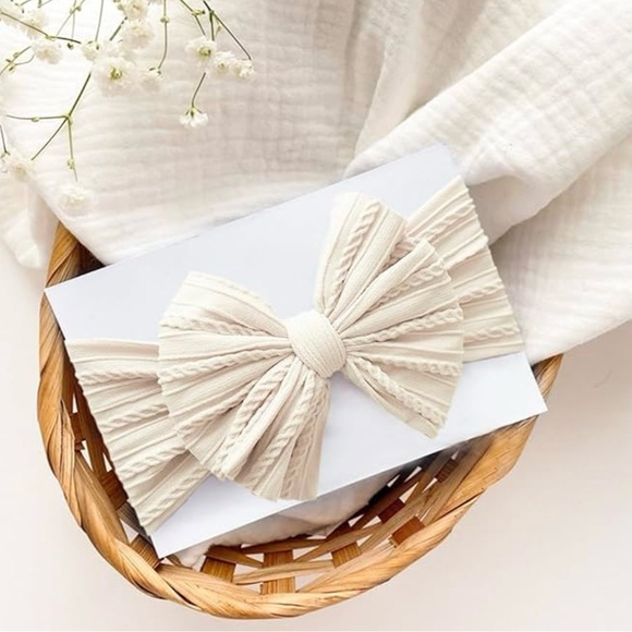 Oak & Ember Other - Baby Girl’s Hair Bow Hairbands